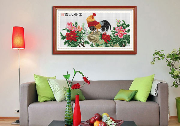 cach_treo_tranh_hop_phong_thuy_cho_nha_ban_voi_tranh_ga_trong