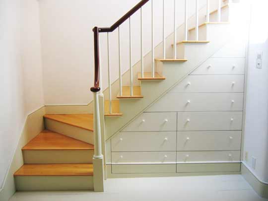 under-stair-shelf2-1494468408-width540height405