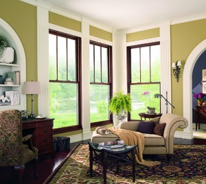 three-windows-in-living-room-1366986342