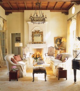 The living room of Carol Schweitzer (Stratford) and her late husband, John. Room designed by Fern Santini. CREDIT: Ngoc Minh Ngo/ Provided by House Beautiful. Received 10/28/08 for 1106Fern.